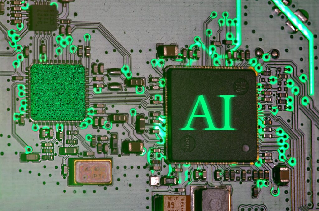 Chip de IA representando benchmarks de IA e performance de modelos em 2026